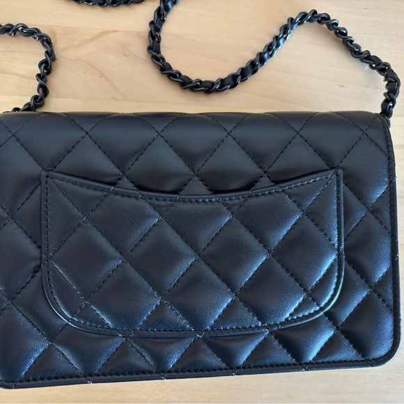 Chanel So Black Wallet on Chain - Picture 5 of 7